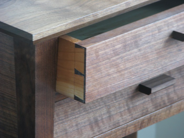 photo of Dr. A's table detail